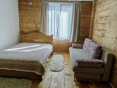 Усадьба Солнечный домик в Беловежской пуще.