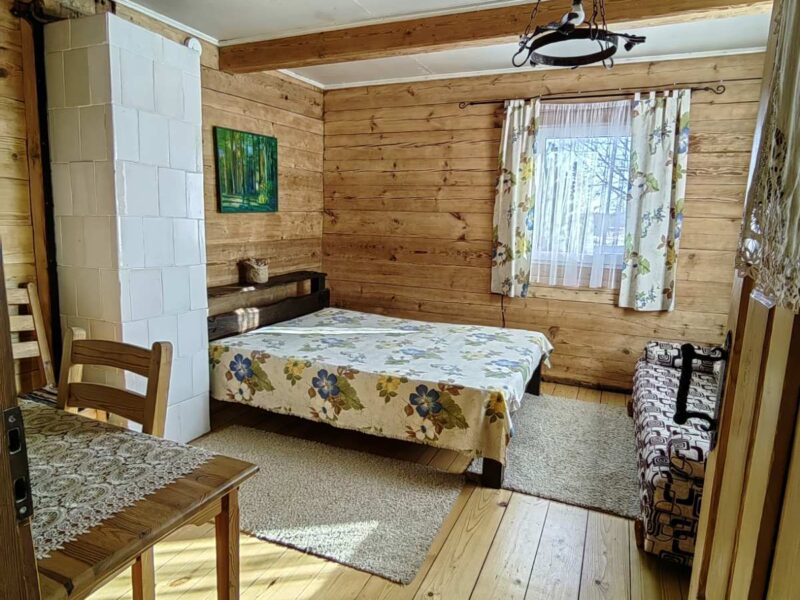 Усадьба Солнечный домик в Беловежской пуще.