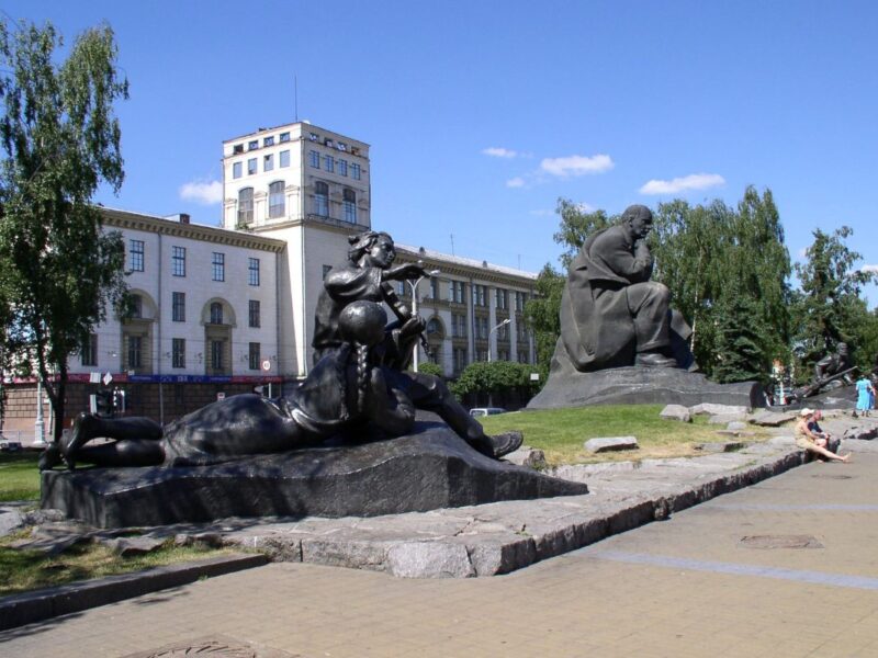 Экскурсия по Минску на Двухэтажном автобусе.